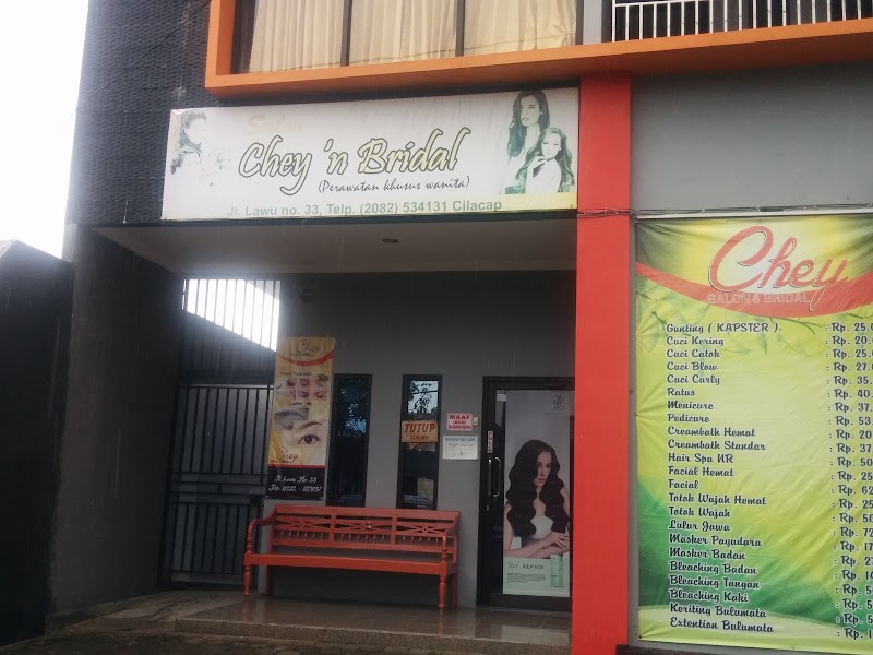 Rahasia Kecantikan Cilacap: Salon Sawitri, Tempat Anda Bernapas Lega